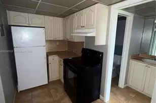 6960 Miami Gardens Dr, Hialeah, FL 33015 - Photo 7