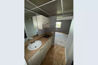 6960 Miami Gardens Dr #2-431A, Hialeah, FL 33015 - Photo 5