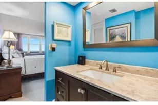 6039 Collins Ave, Miami Beach, FL 33140 - Photo 15