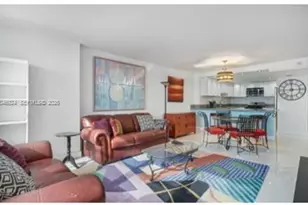 6039 Collins Ave, Miami Beach, FL 33140 - Photo 3