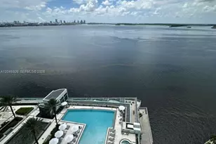1331 Brickell Bay Dr, Miami, FL 33131 - Photo 7