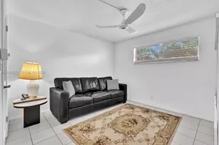 671 S Hollybrook Dr, Pembroke Pines, FL 33025 - Photo 9