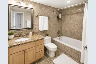 19201 Collins Ave #441, Sunny Isles Beach, FL 33160 - Photo 7