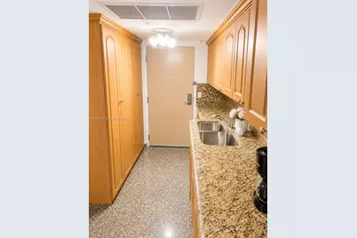 19201 Collins Ave #441, Sunny Isles Beach, FL 33160 - Photo 9