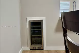 800 SW 125th Way, Pembroke Pines, FL 33027 - Photo 23
