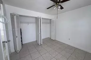 1725 W 60th St, Hialeah, FL 33012 - Photo 21