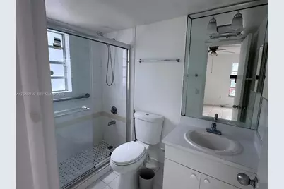 1725 W 60th St #F222, Hialeah, FL 33012 - Photo 17