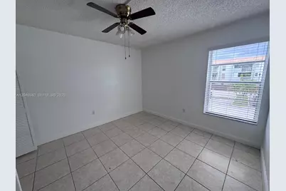 1725 W 60th St #F222, Hialeah, FL 33012 - Photo 19