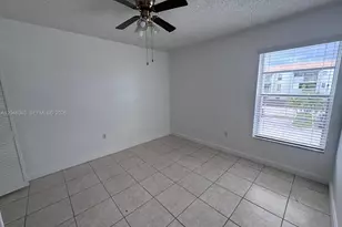 1725 W 60th St, Hialeah, FL 33012 - Photo 19