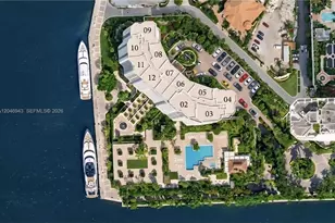 1000 W Island Blvd, Aventura, FL 33160 - Photo 31
