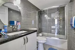20515 E Country Club Dr, Aventura, FL 33180 - Photo 15