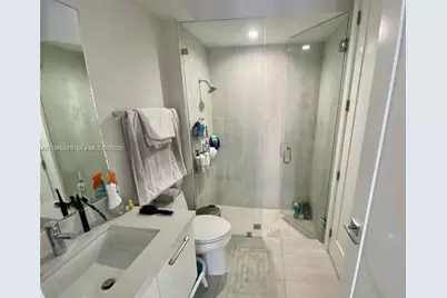 8256 NW 48th Ter, Doral, FL 33166 - Photo 25