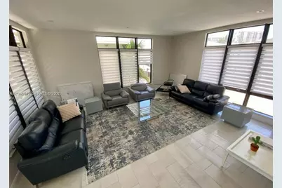 8256 NW 48th Ter, Doral, FL 33166 - Photo 29