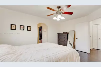 1237 NW 125th Ter, Sunrise, FL 33323 - Photo 37