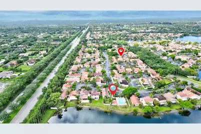 1237 NW 125th Ter, Sunrise, FL 33323 - Photo 5