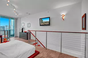 690 SW 1st Ct, Miami, FL 33130 - Photo 29
