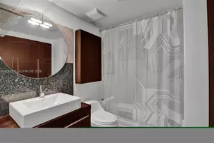 690 SW 1st Ct, Miami, FL 33130 - Photo 19