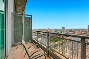 690 SW 1st Ct, Miami, FL 33130 - Photo 27