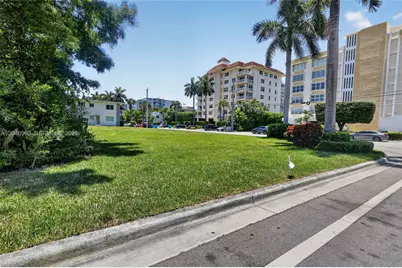 10177 W Bay Harbor Dr, Bay Harbor Islands, FL 33154 - Photo 11