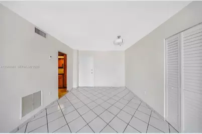 1865 79th St Cswy #12D, North Bay Village, FL 33141 - Photo 5