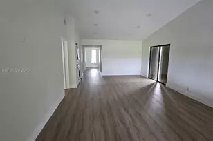 391 Ivy Ln, Weston, FL 33326 - Photo 9