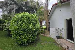 391 Ivy Ln, Weston, FL 33326 - Photo 29