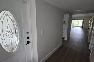 391 Ivy Ln, Weston, FL 33326 - Photo 5