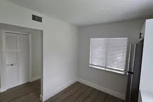 391 Ivy Ln, Weston, FL 33326 - Photo 15