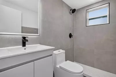 458 SW 9th St #1, Miami, FL 33130 - Photo 9