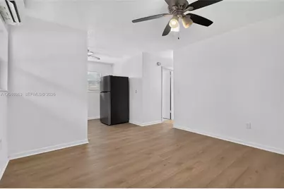 458 SW 9th St #1, Miami, FL 33130 - Photo 5