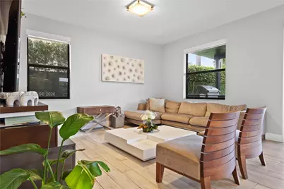 8774 NW 103rd Ave, Doral, FL 33178 - Photo 9
