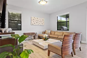 8774 NW 103rd Ave, Doral, FL 33178 - Photo 9
