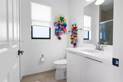 8774 NW 103rd Ave, Doral, FL 33178 - Photo 39