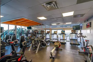1717 N N Bayshore Dr, Miami, FL 33132 - Photo 31
