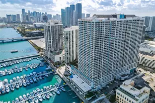 1717 N N Bayshore Dr, Miami, FL 33132 - Photo 3