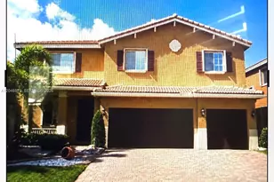 20530 NW 9th Pl, Miami, FL 33169 - Photo 1