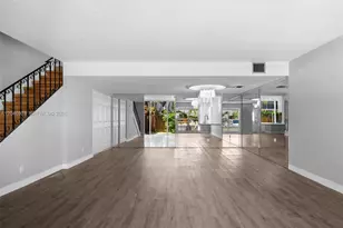 2408 NE 10th St, Hallandale Beach, FL 33009 - Photo 5