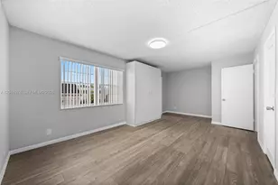 2408 NE 10th St, Hallandale Beach, FL 33009 - Photo 31