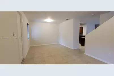 27300 SW 140th Psge, Homestead, FL 33032 - Photo 5
