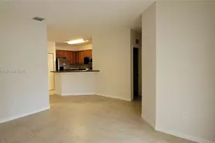 27300 SW 140th Passage, Homestead, FL 33032 - Photo 9