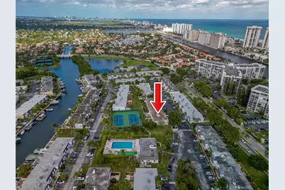 801 NE 27th Ave, Hallandale Beach, FL 33009 - Photo 33