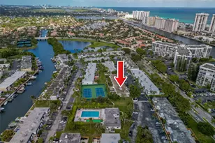 801 NE 27th Ave, Hallandale Beach, FL 33009 - Photo 33