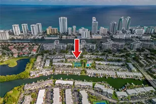 801 NE 27th Ave, Hallandale Beach, FL 33009 - Photo 35