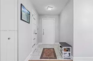 801 NE 27th Ave, Hallandale Beach, FL 33009 - Photo 5