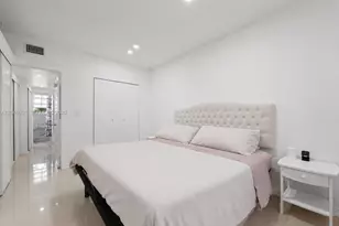 8550 Byron Ave, Miami Beach, FL 33141 - Photo 17