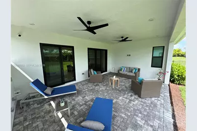 5444 SW Saint Armands Way, Loxahatchee, FL 33470 - Photo 23