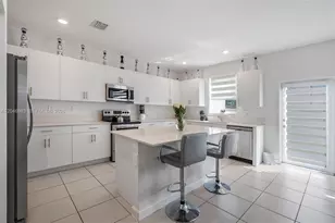 21189 SW 127th Ct, Miami, FL 33177 - Photo 9