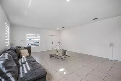 21189 SW 127th Ct, Miami, FL 33177 - Photo 7