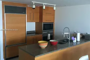 475 Brickell Ave, Miami, FL 33131 - Photo 31