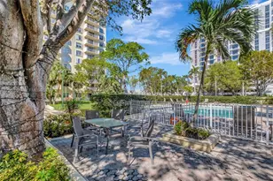 11111 Biscayne Blvd, Miami, FL 33181 - Photo 27